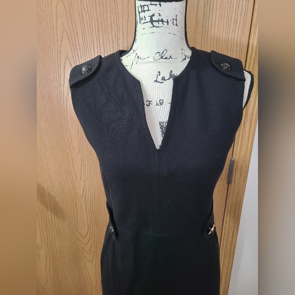 Tory Burch Declan Wool Blend Military Inspired Belted V-neck Sheath Dress - Picture 8 of 8